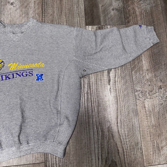 Vintage NFL Minnesota Vikings gray striped purple Game Day crewneck sweatshirt L - Picture 4 of 8